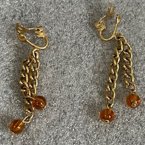 Vintage Fashion Gold-Toned Clip-On Earrings with Amber-Colored Bead 1.5 Inches